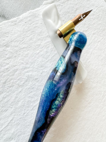 Calligraphy Pen Holder: Black Opal