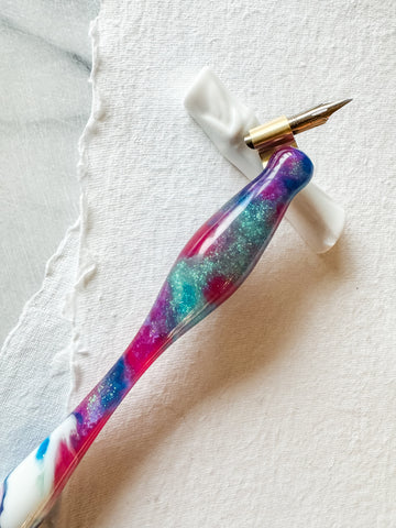 Calligraphy Pen Holder: Tetra