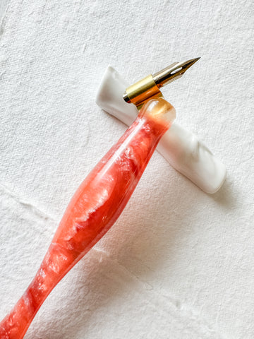 Calligraphy Pen Holder: Bellini